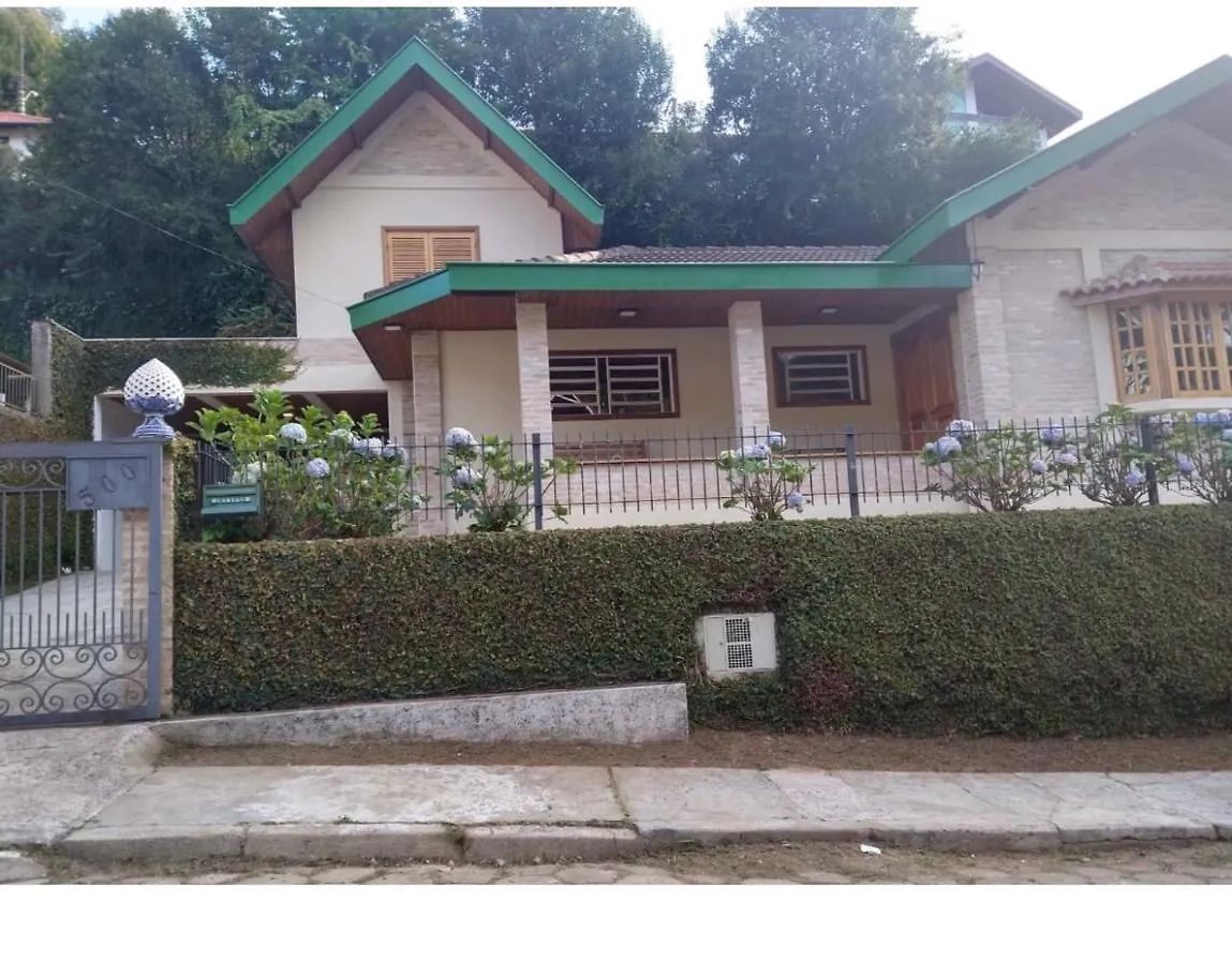 Villa Casa Em Campos do Jordão Сasa de vacaciones